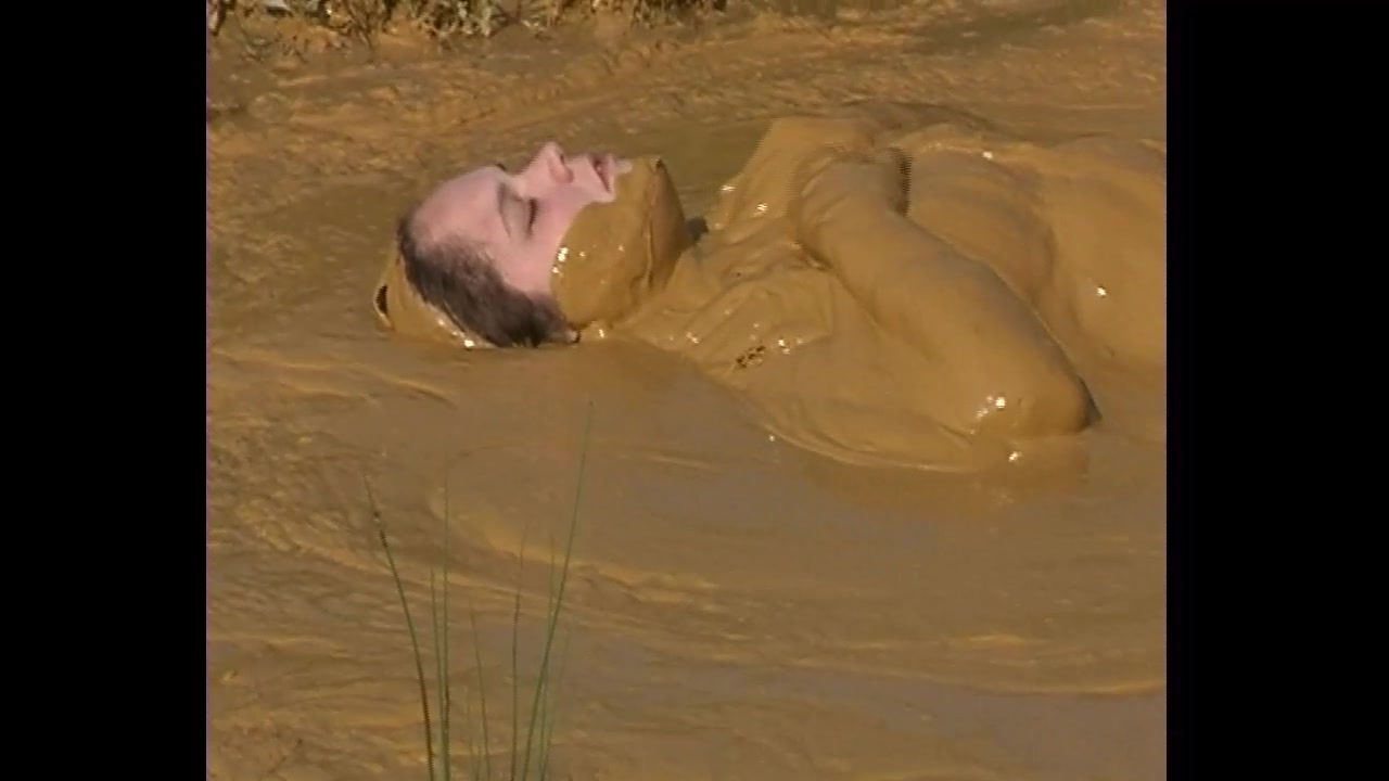 summertime-mud-fun_main.jpg